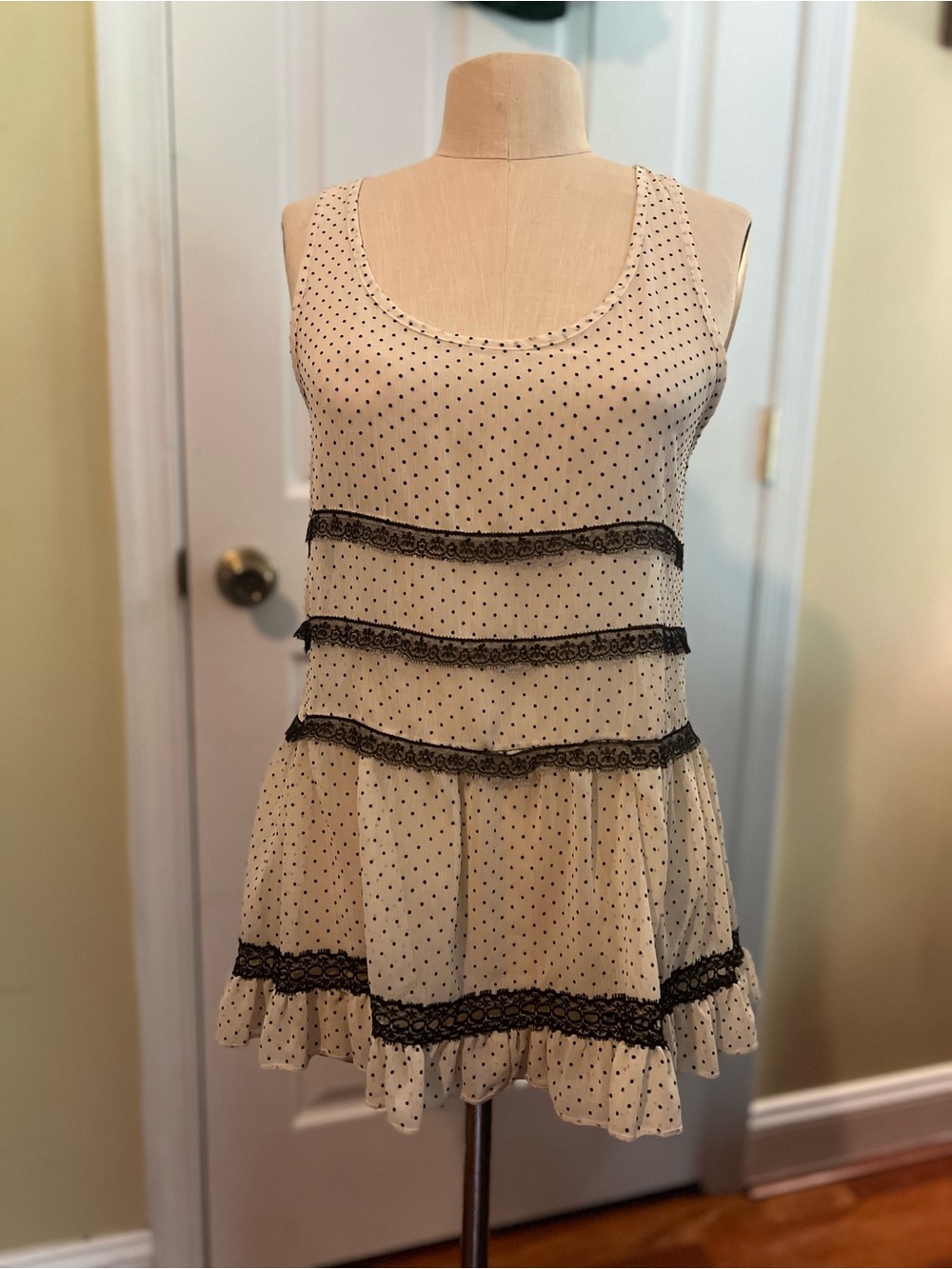 Vintage Monteau Cream and Black Polka Dot Sleeveless Blouse